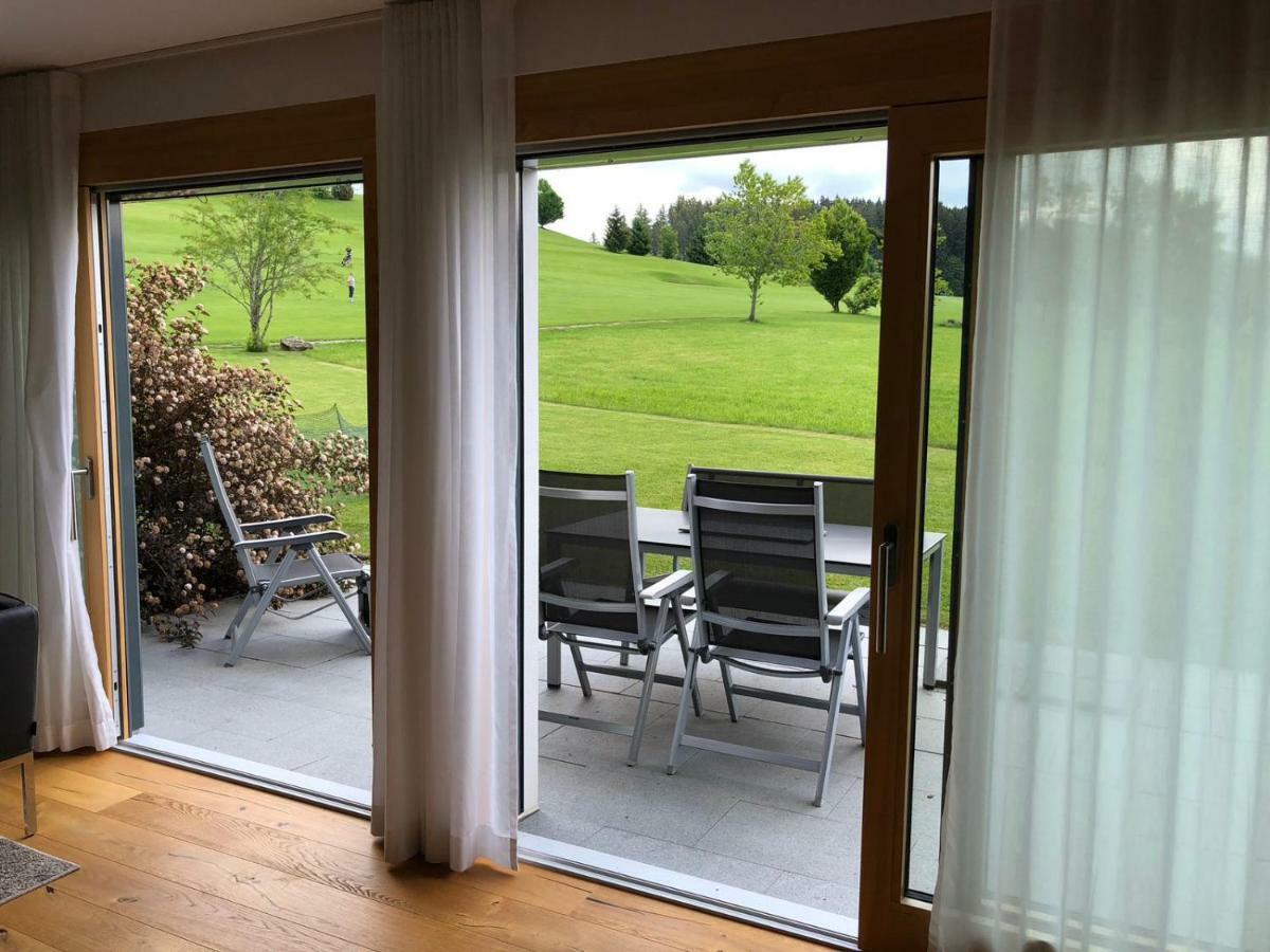 Chalet Alpenrose 134Qm Am Golfplatz Оберштауфен Екстер'єр фото